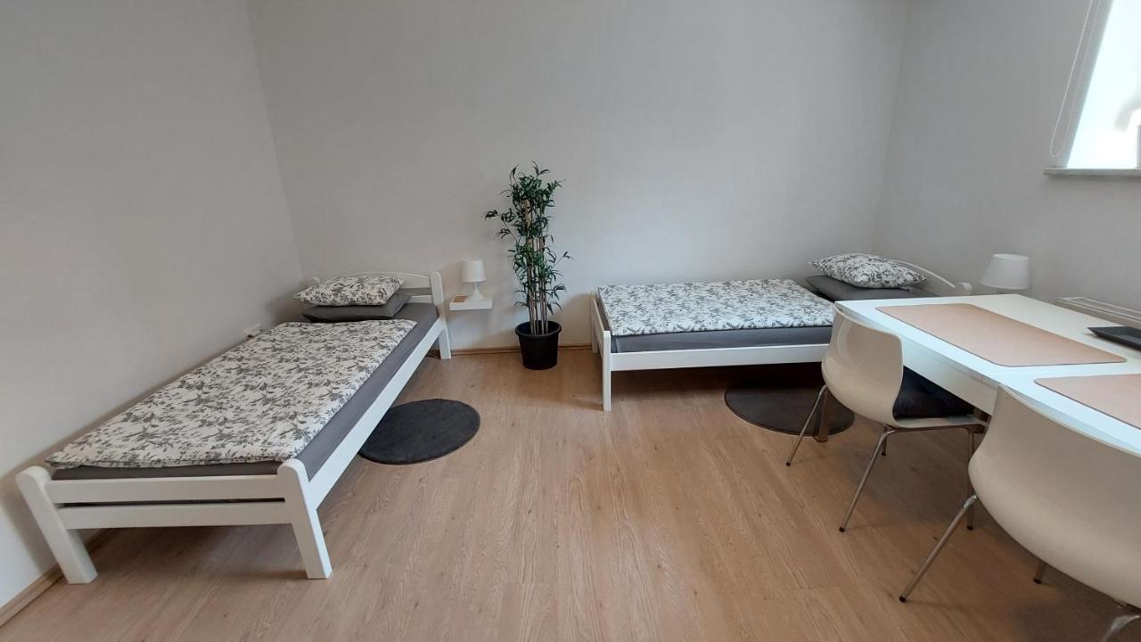 City Lodge Pine, Free Parking Liubliana Exterior foto